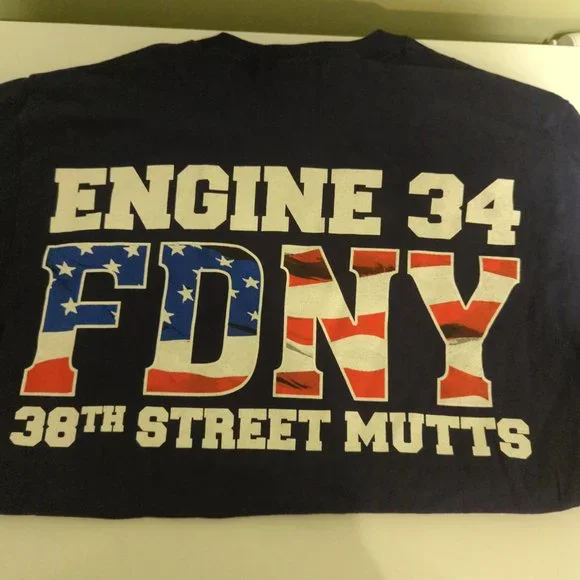 FDNY ENGINE 34 UNISEX TSHIRT - Picture 2 of 2